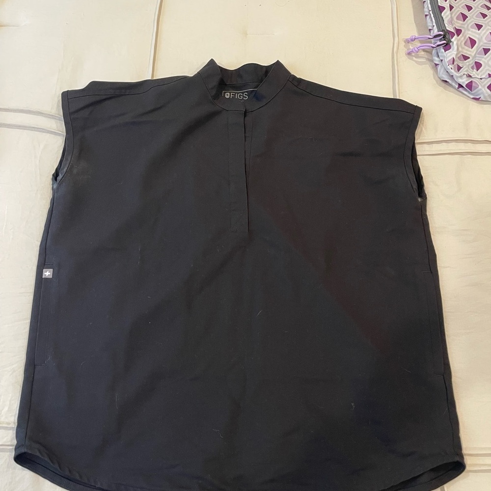 Figs Black Sleeveless Top